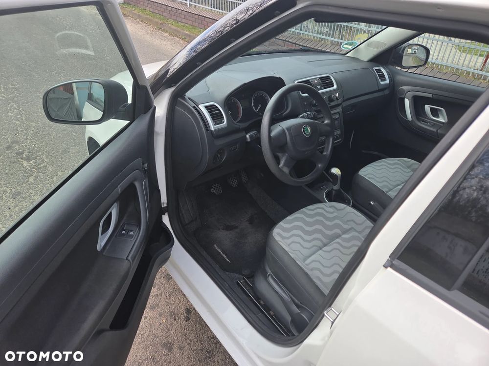 Skoda Fabia 1.2 HTP SPECIAL - 8