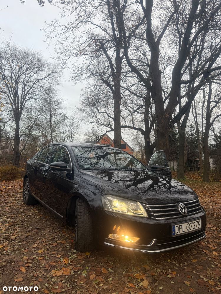 Volkswagen Passat 2.0 TSI Highline DSG - 2