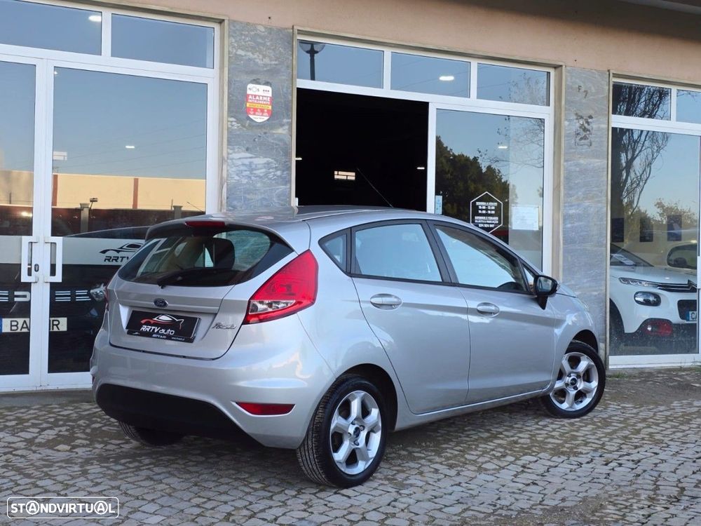Ford Fiesta 1.25 Trend - 10