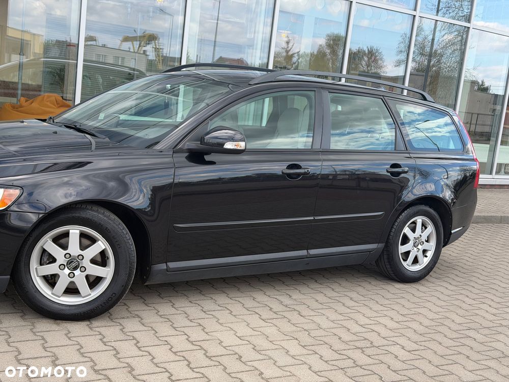 Volvo V50 1.6D - 38