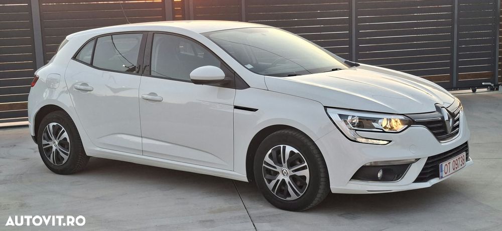 Renault Megane BLUE dCi 115 LIMITED - 29
