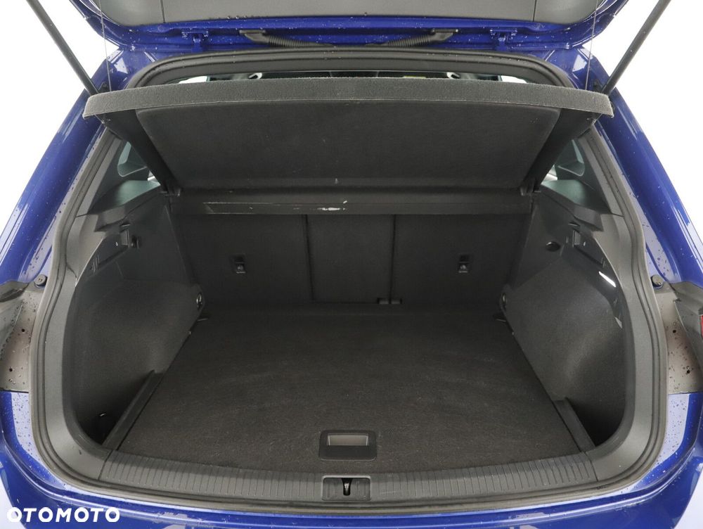 Volkswagen Tiguan - 22