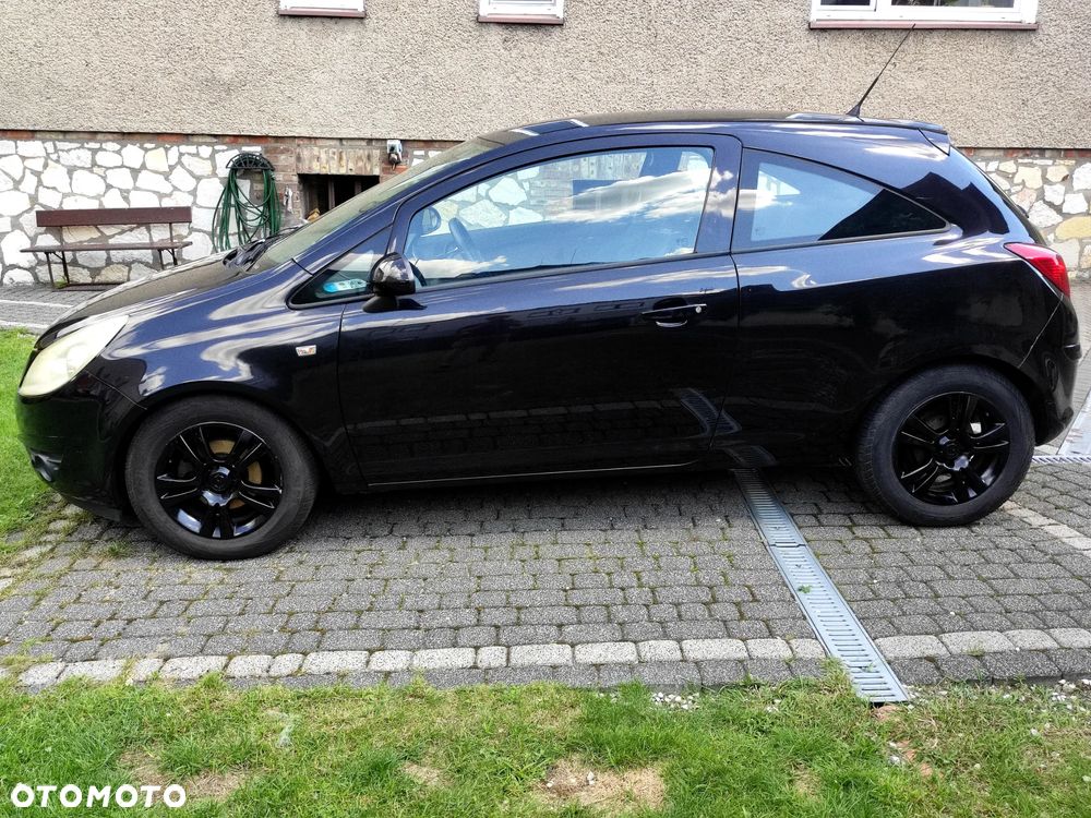 Opel Corsa 1.2 16V - 2