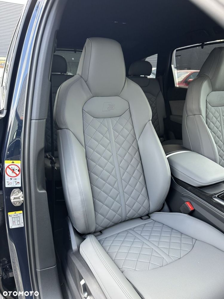 Audi Q7 - 32