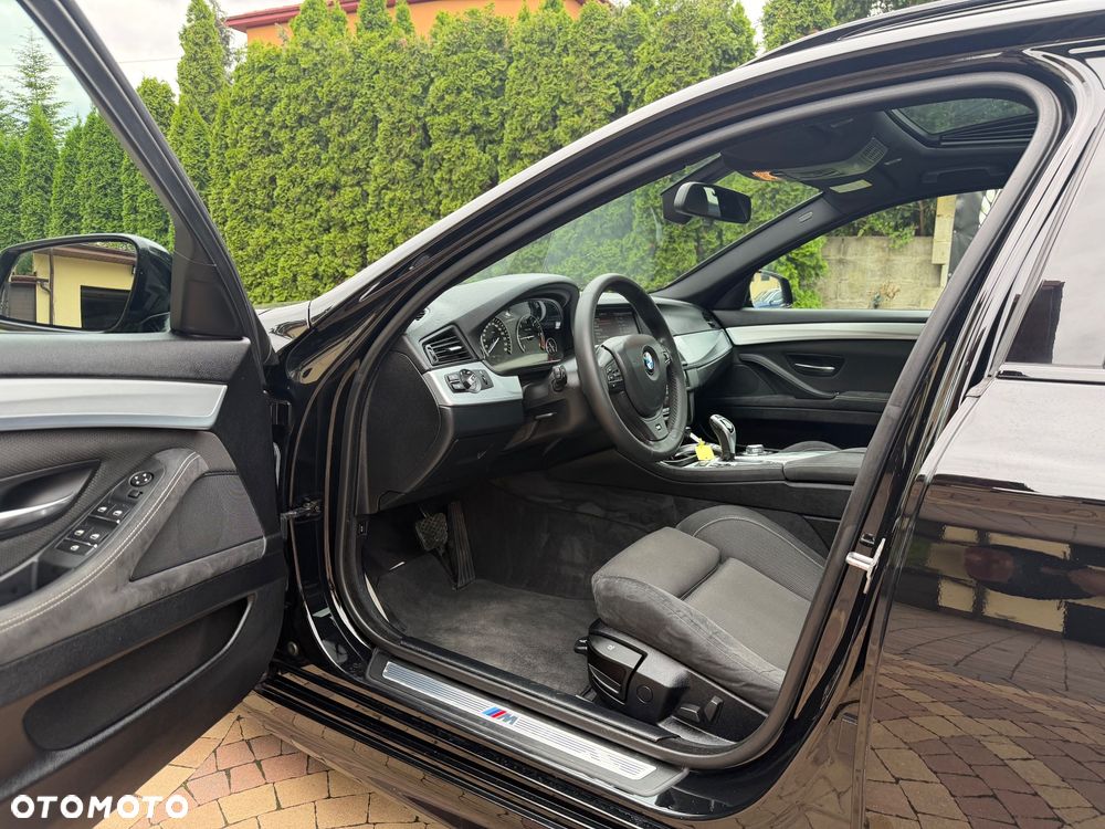 BMW Seria 5 - 24