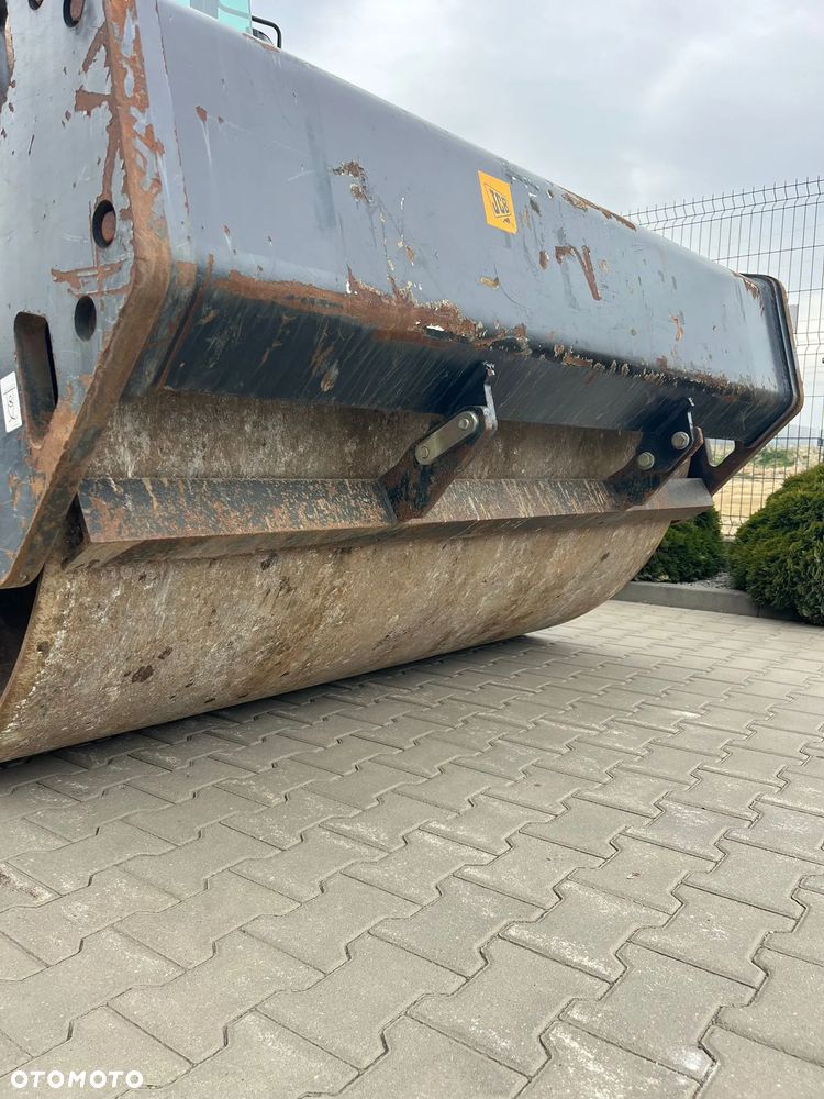 JCB Vibromax VM 117 D * 2017r. * walec do gruntu * klimatyzacja * - 20