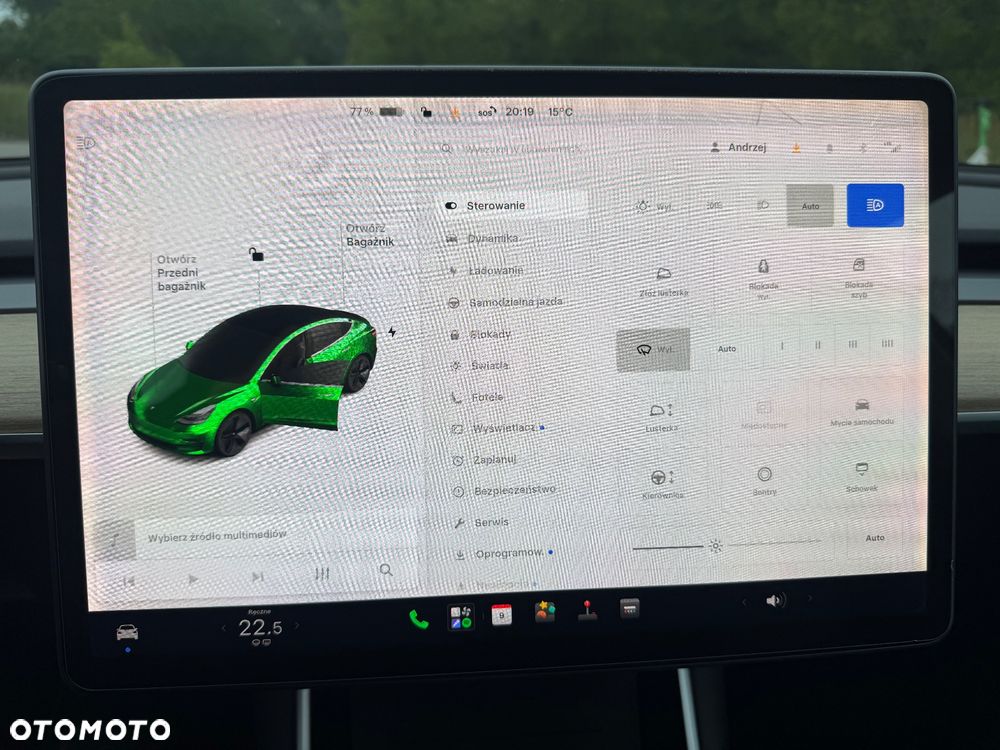 Tesla Model 3 - 21