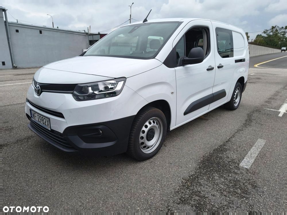 Toyota Proace City D-4D Long 2,3t Active (bryg.) - 1
