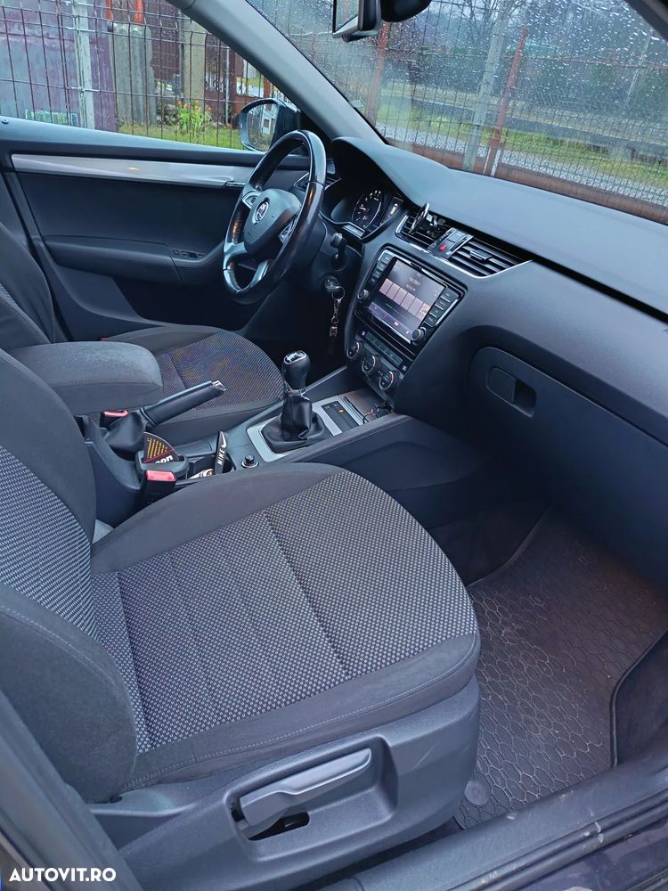 Skoda Octavia 1.6 TDI GREENLINE - 7