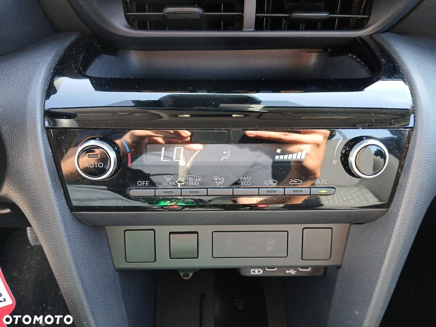 Toyota Yaris Cross Hybrid 1.5 Comfort - 21