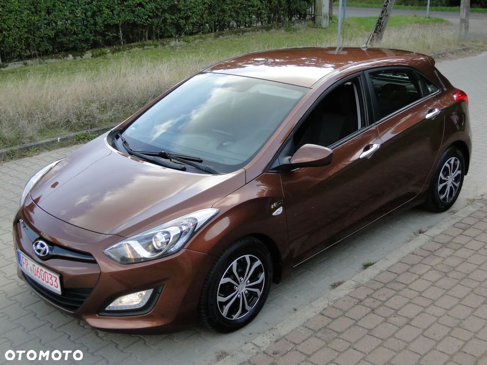 Hyundai i30 1.4 CRDi Premium - 4