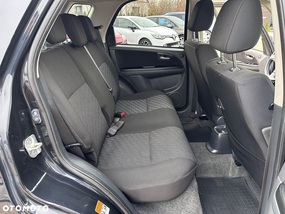 Suzuki SX4 - 22