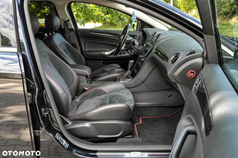 Ford Mondeo 2.0 EcoBoost Titanium - 12