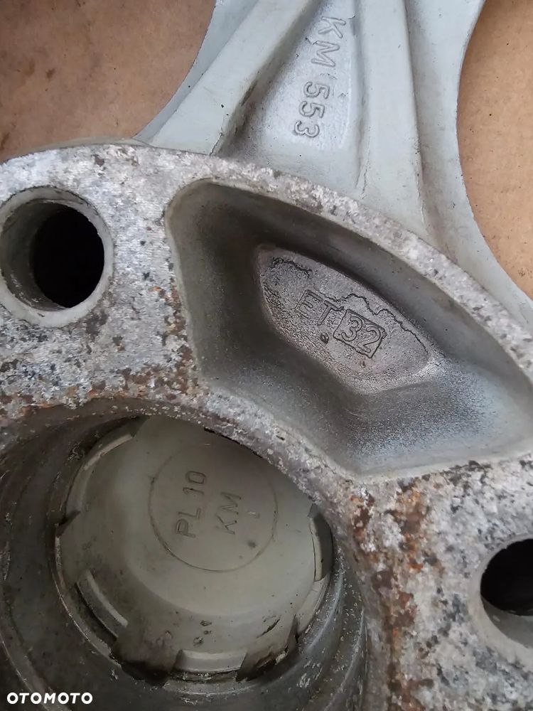 Nissan Almera 200 SX Primera / 5,5Jx13 ET32 4x114.3 - 8