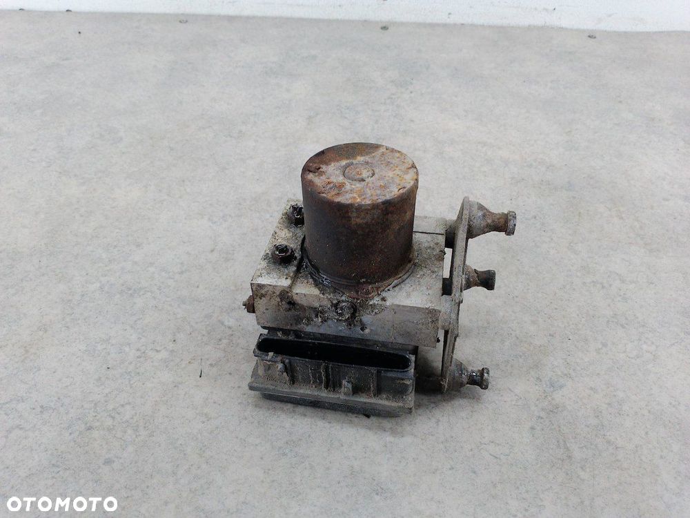 POMPA ABS MERCEDES VITO W639 A0014461489 0265950599 0265235167  BOSCH 2.2 - 2