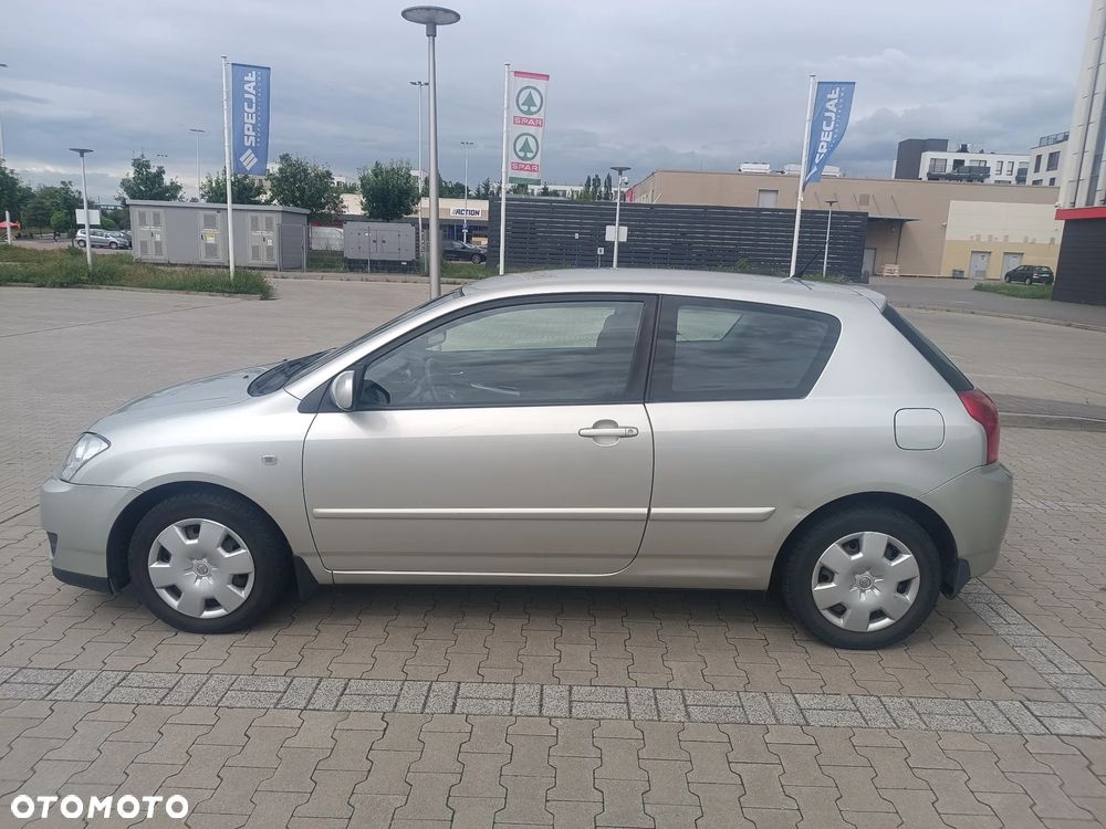 Toyota Corolla 1.6 VVT-i Luna - 9