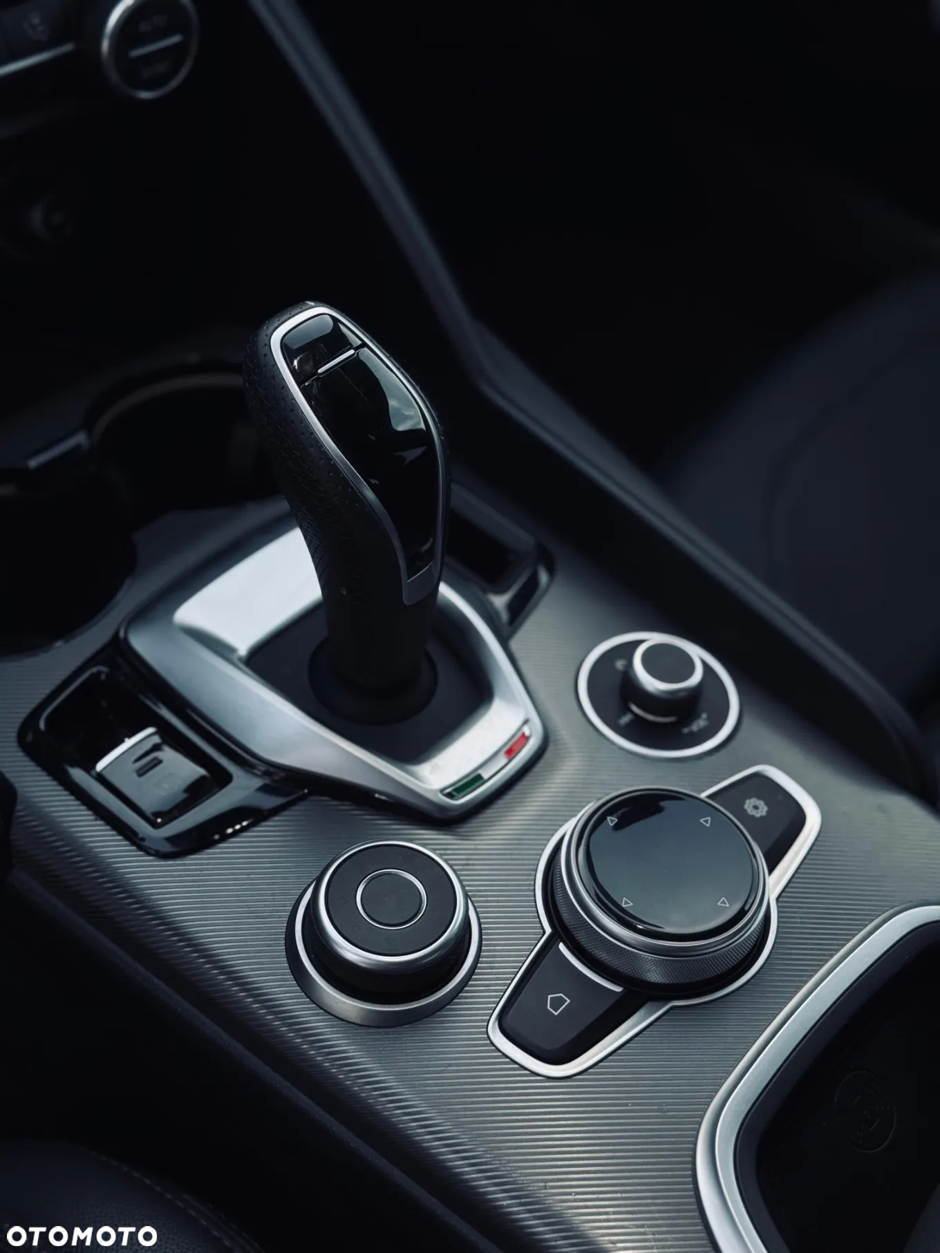 Alfa Romeo Giulia 2.0 Turbo Veloce Q4 - 13