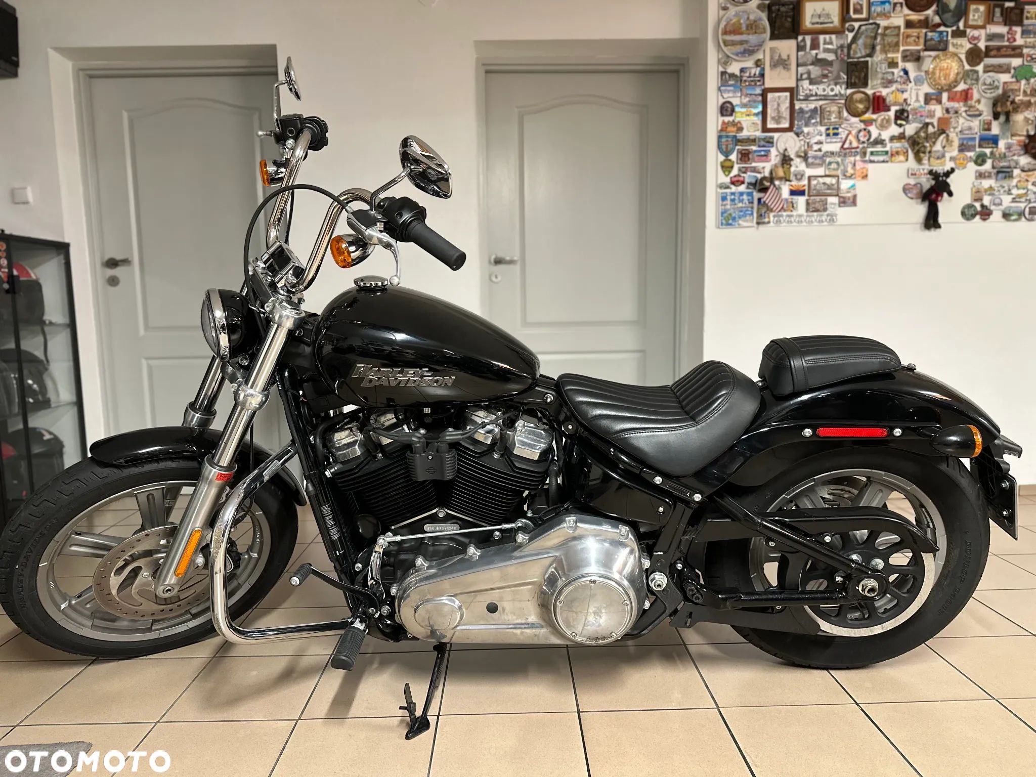 Harley-Davidson Softail Standard - 1