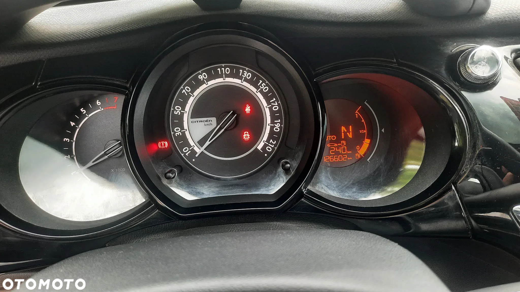 Citroën C3 1.2 e-VTi Exclusive ETG - 18