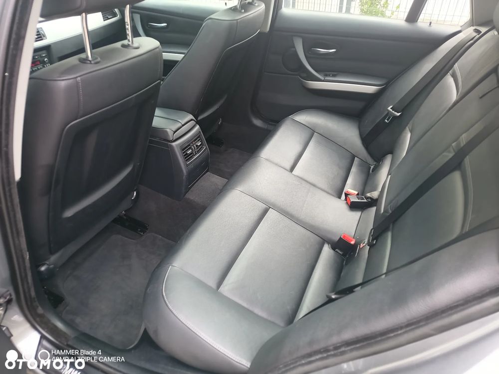 BMW Seria 3 320i Edition Exclusive - 27