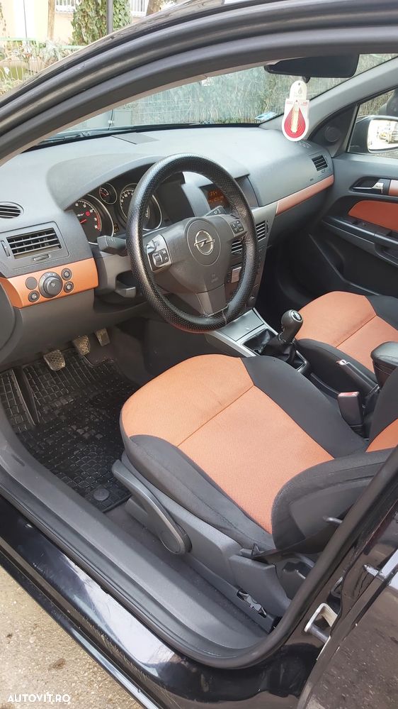 Opel Astra 1.4i Cosmo - 9