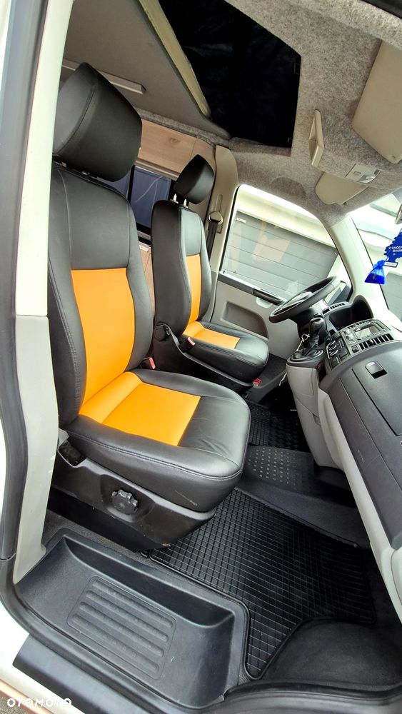 Volkswagen California - 17