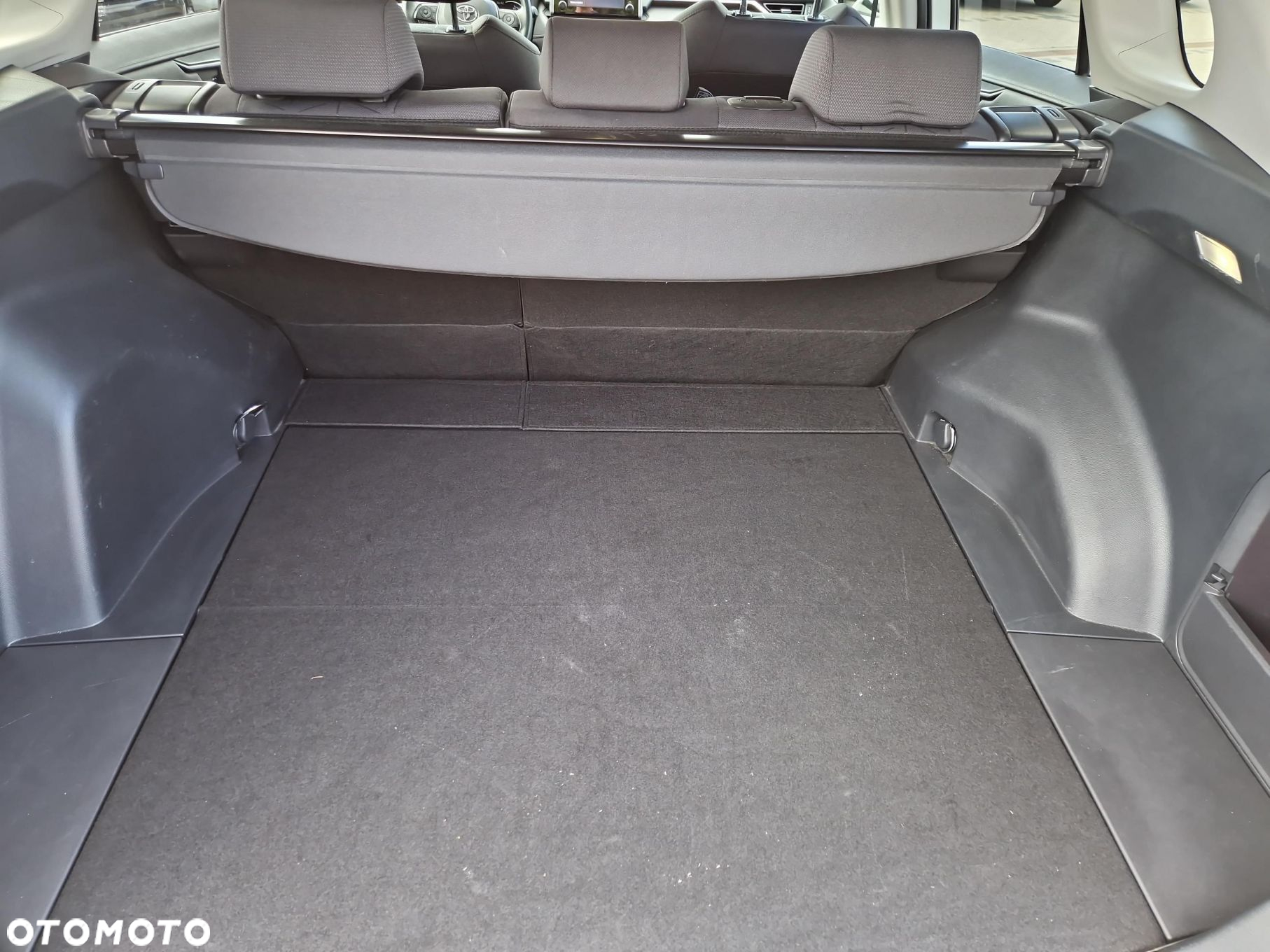 Toyota RAV4 2.5 Hybrid Comfort 4x2 - 11