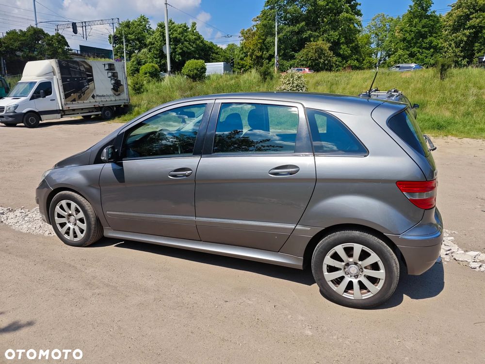 Mercedes-Benz Klasa B 180 CDI - 4