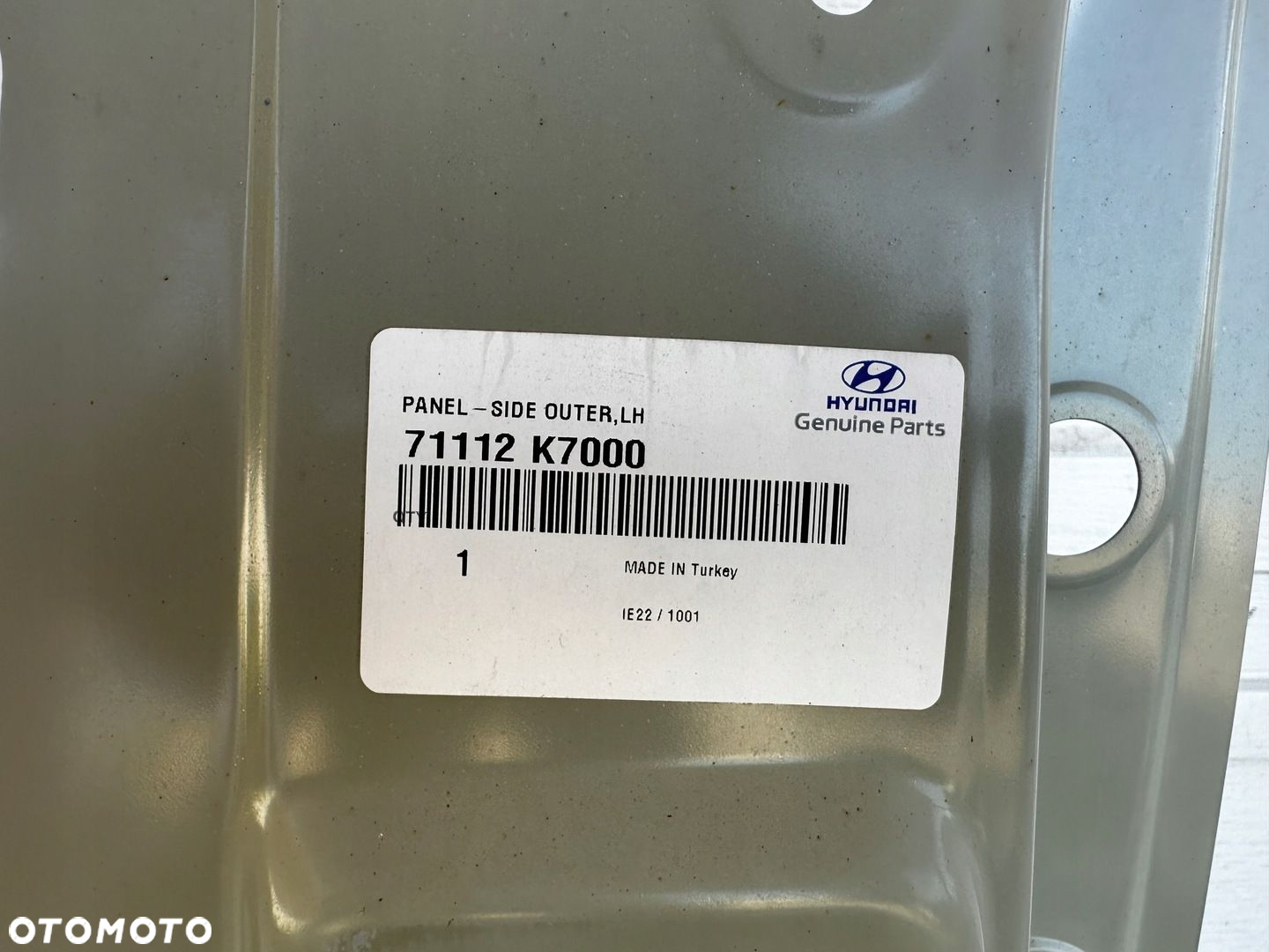 Hyundai i10 III 2019- poszycie prawe slupek prog oryginal nowe 71122 K7000 - 5