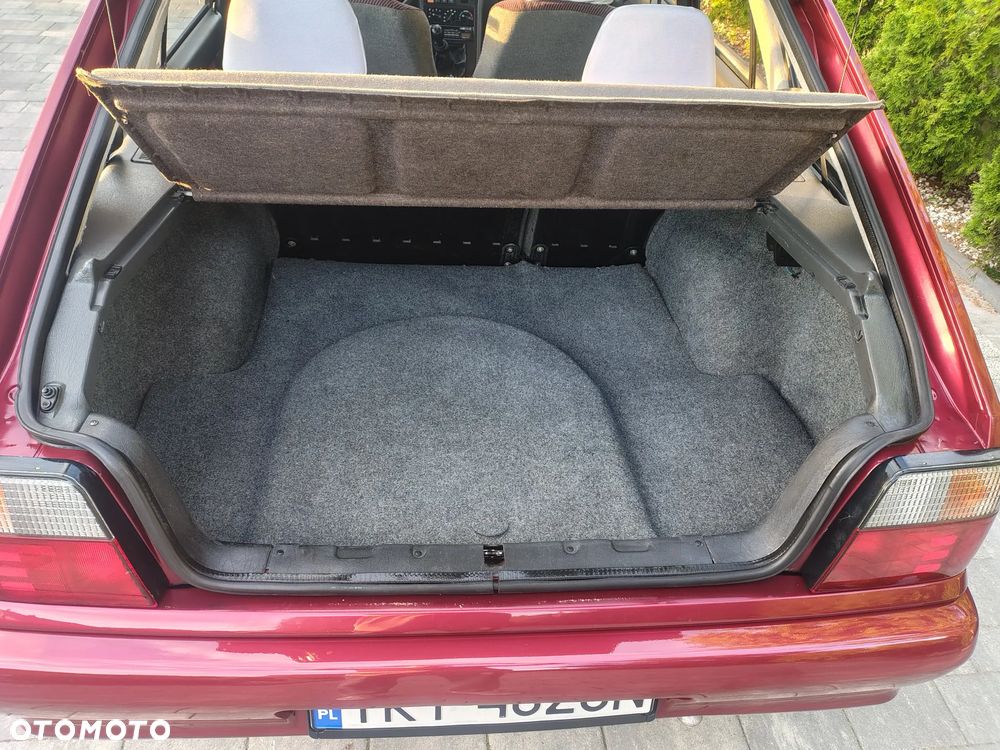 Polonez 1.6 - 11
