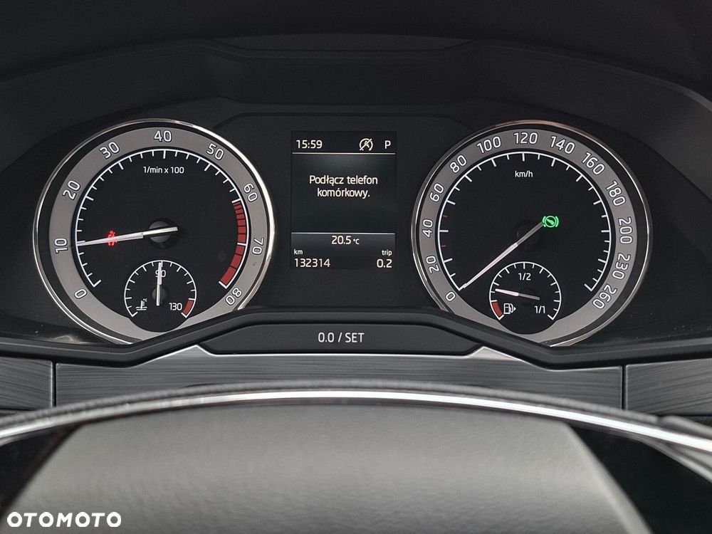 Skoda Superb 1.5 TSI Ambition DSG - 23