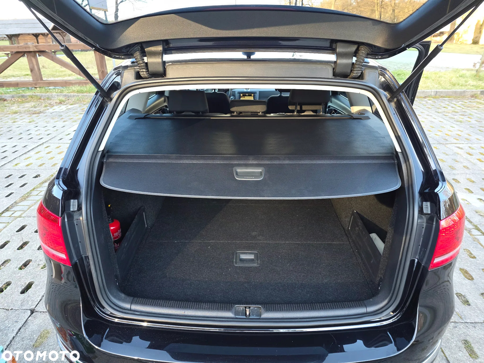 Volkswagen Passat 2.0 TDI Comfortline - 17