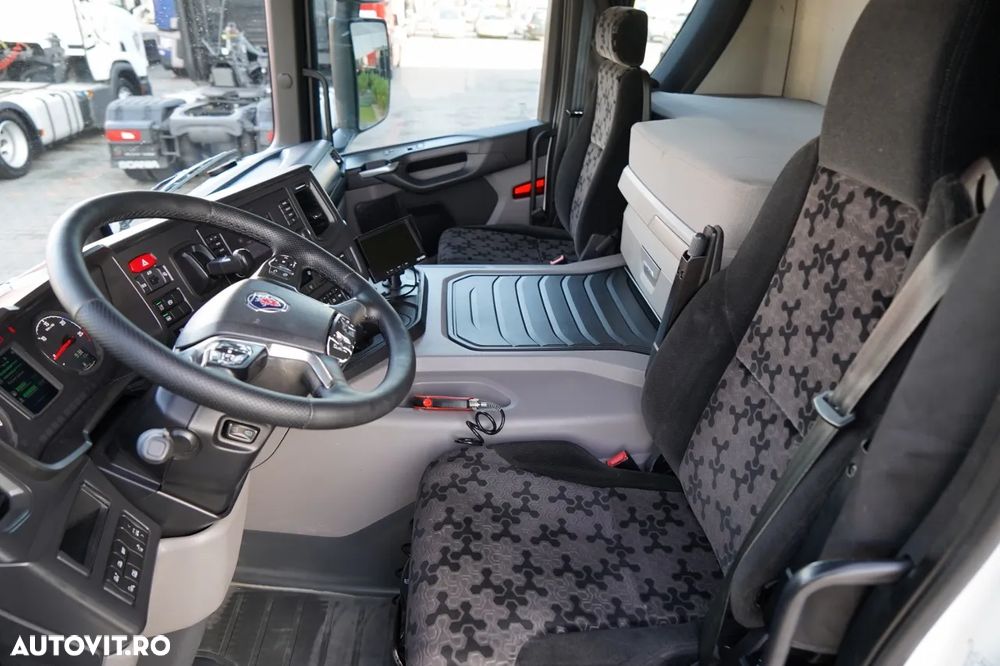 Scania P 450 / RETARDER / SISTEM HIDRAULIC / CABINĂ JOSĂ - 25