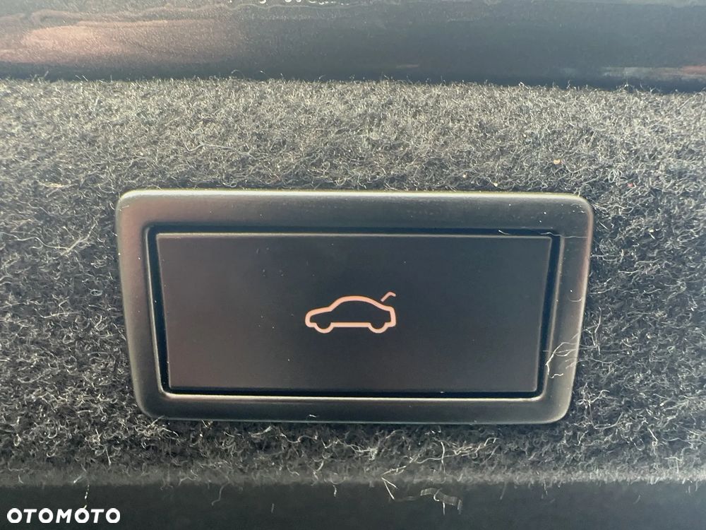 Skoda Superb 2.0 TSI Ambition DSG - 25