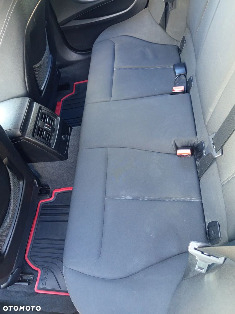 BMW Seria 1 118d Sport Line - 22