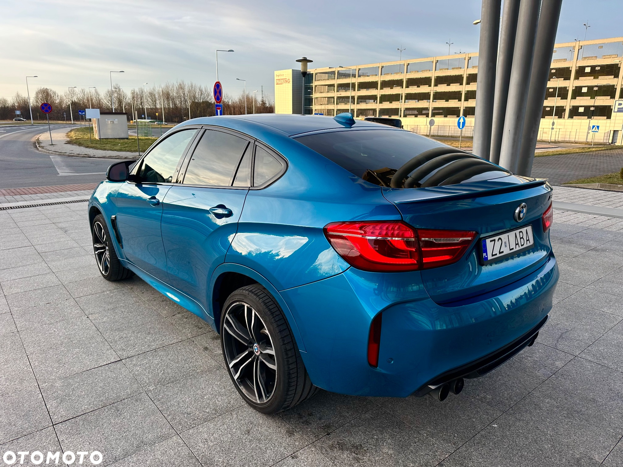 BMW X6M Standard - 12