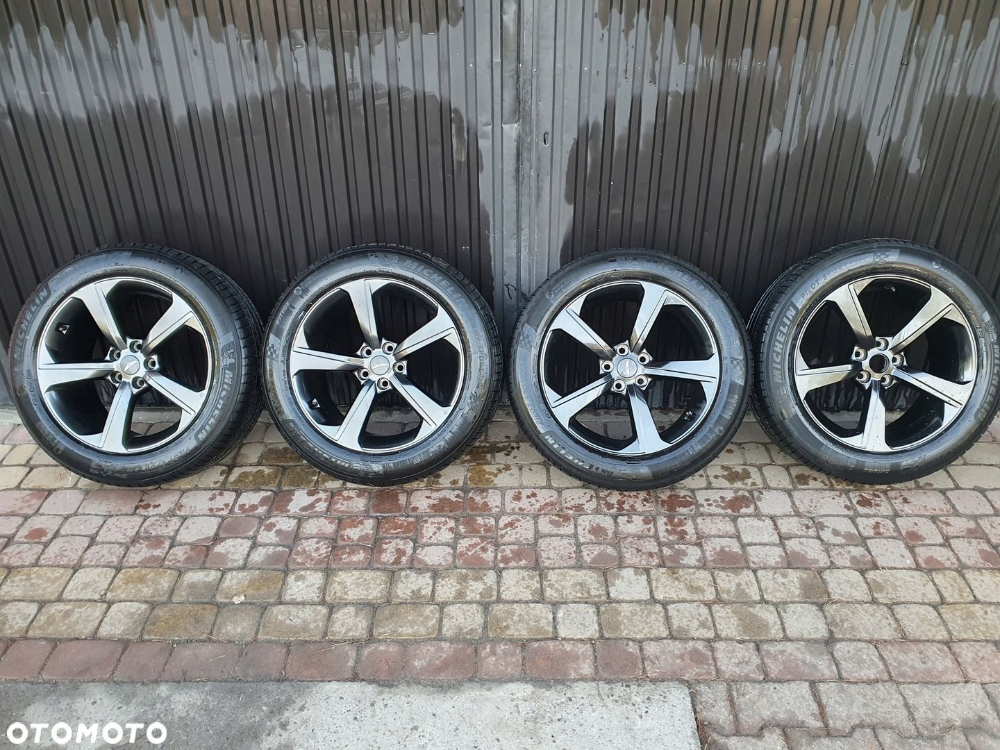 FELGI GENESIS GV70 GV80 GV60 G70 G80 G90 8.5x19 8x19 52910G9210 52914G9230 - 1