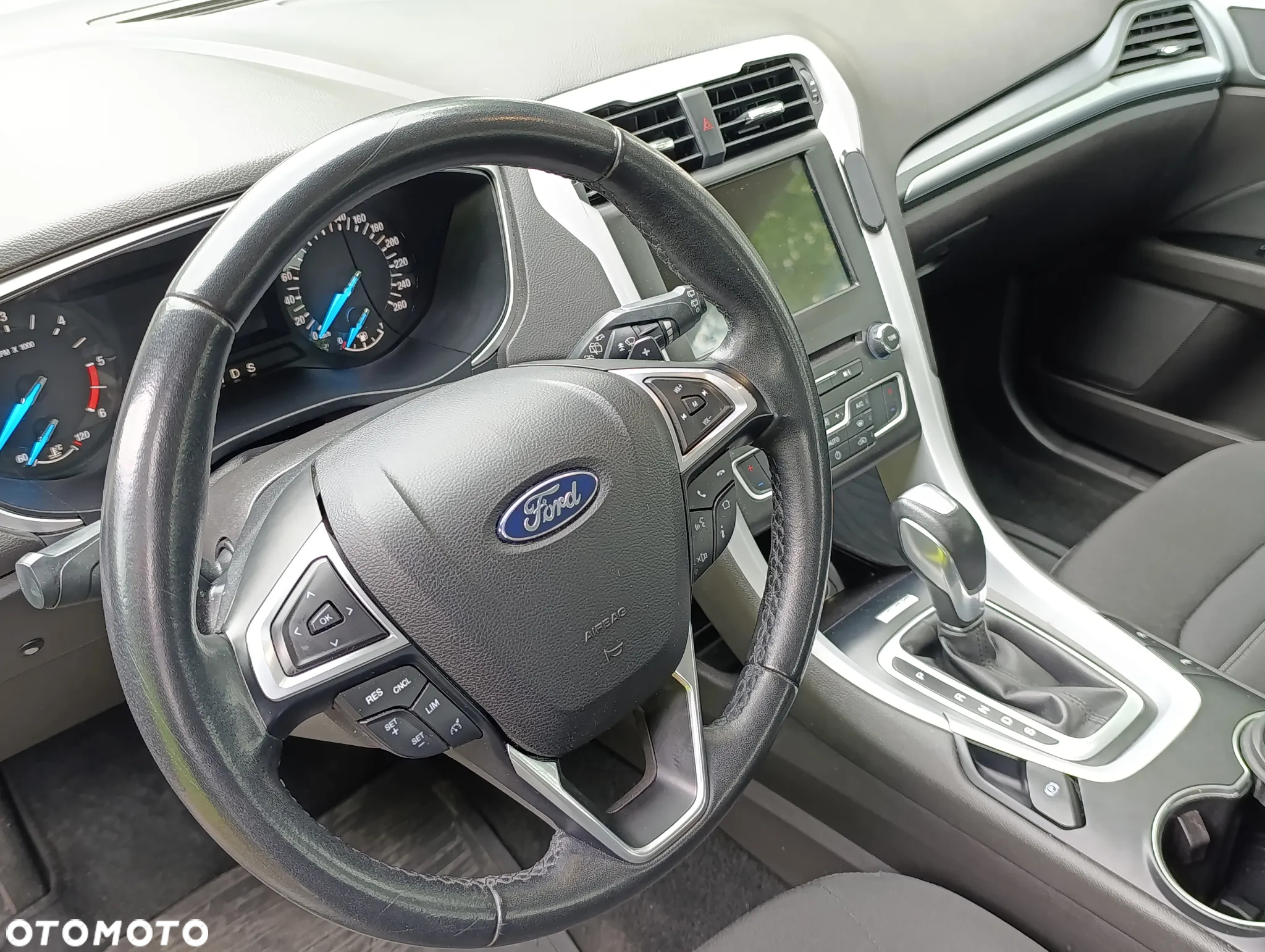 Ford Mondeo 2.0 TDCi Trend PowerShift - 8