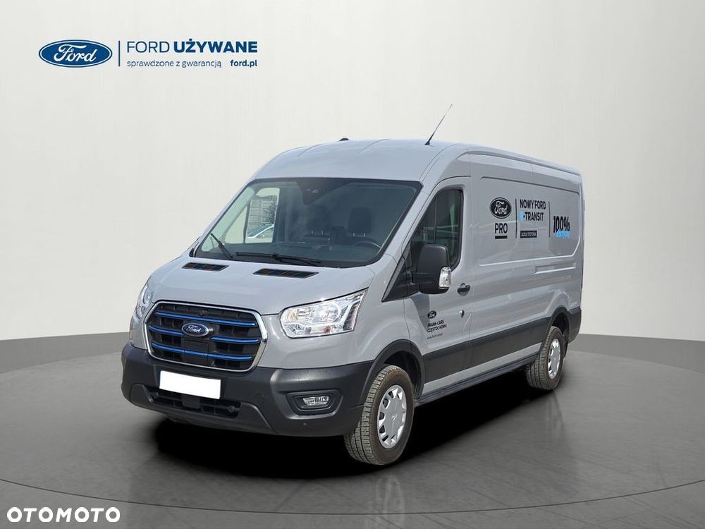 Ford Transit - 1