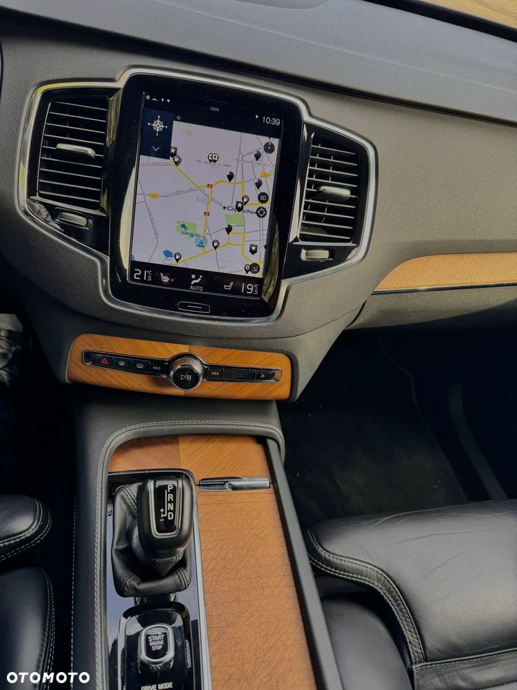 Volvo XC 90 D5 AWD Inscription 7os - 16