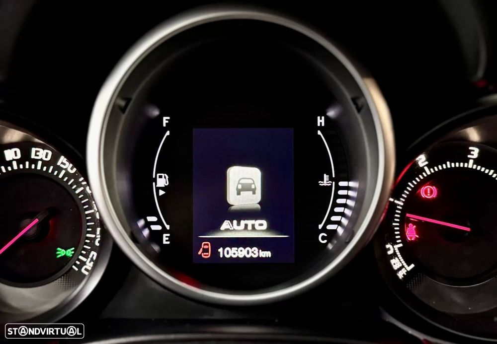 Fiat 500X 1.6 Multijet 4x2 S&S Lounge - 36