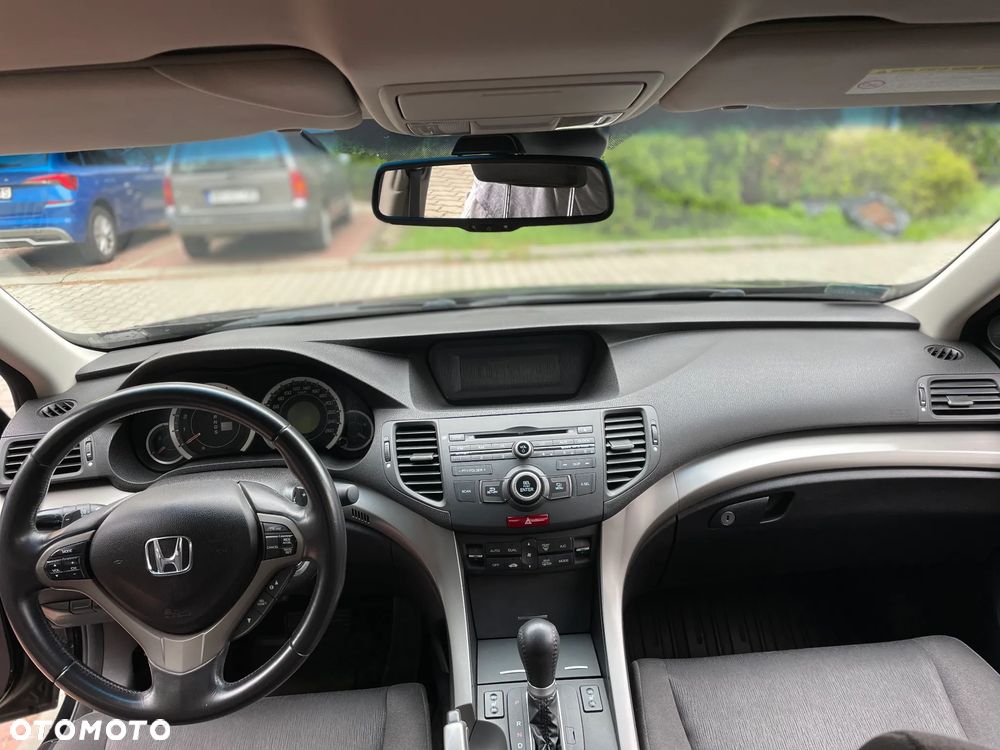 Honda Accord 2.0 Elegance - 9
