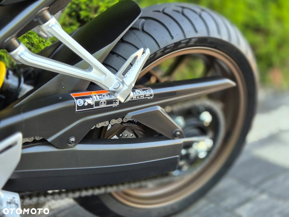 Honda CB - 35
