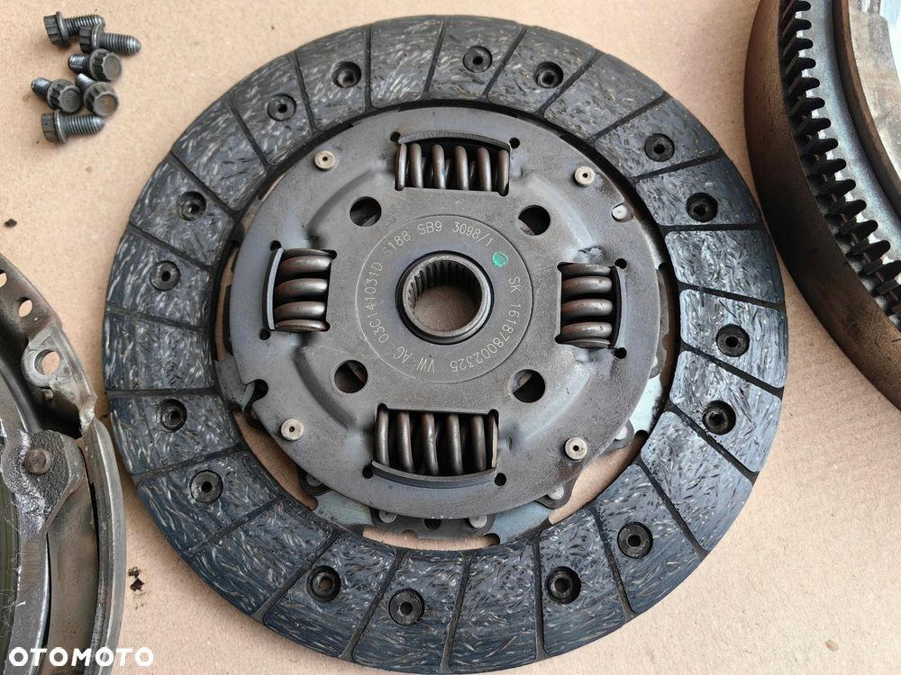 Sprzęgło kompletne sztywne VW AUDI SEAT SKODA 1.4 TFSI 122KM 03C141025G - 6