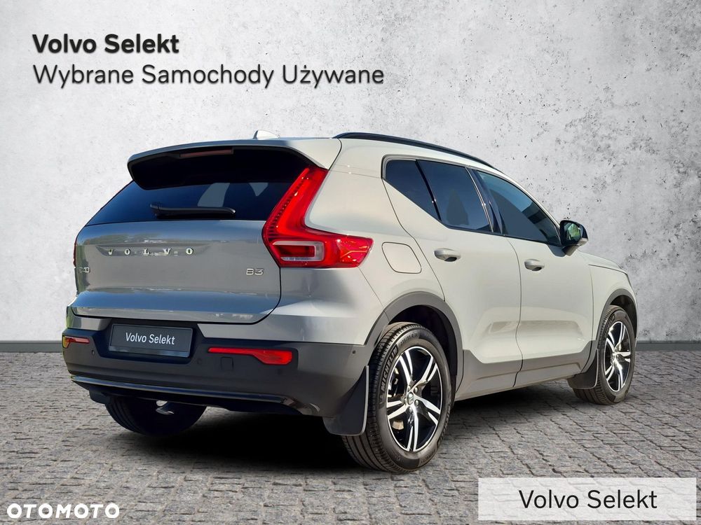 Volvo XC 40 - 6