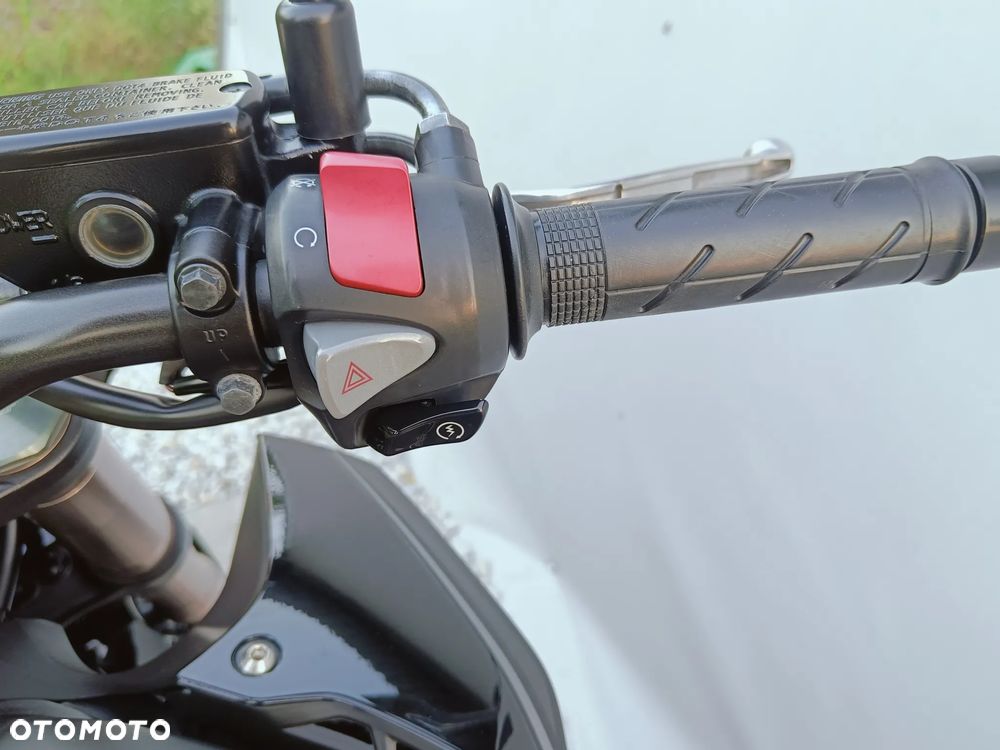 Honda CB - 25