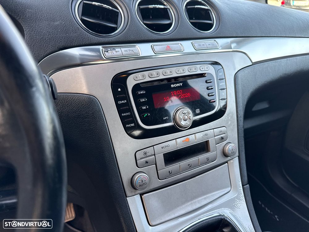 Ford S-Max 1.8 TDCi Titanium 7L - 13