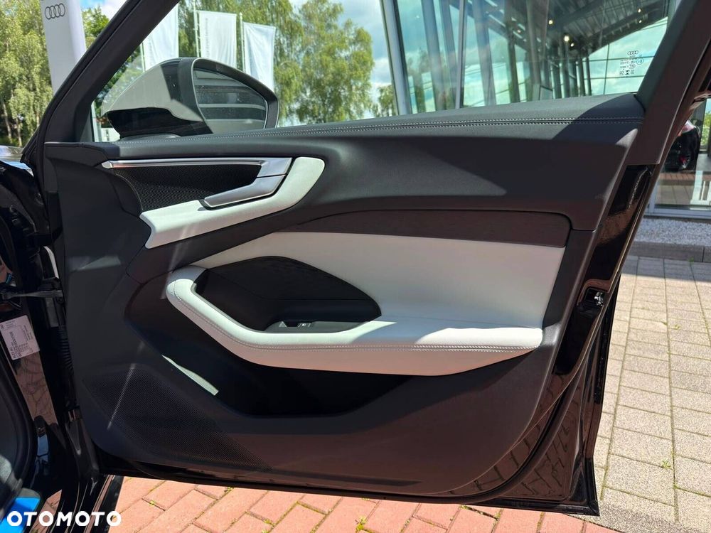 Audi A5 Limousine - 10