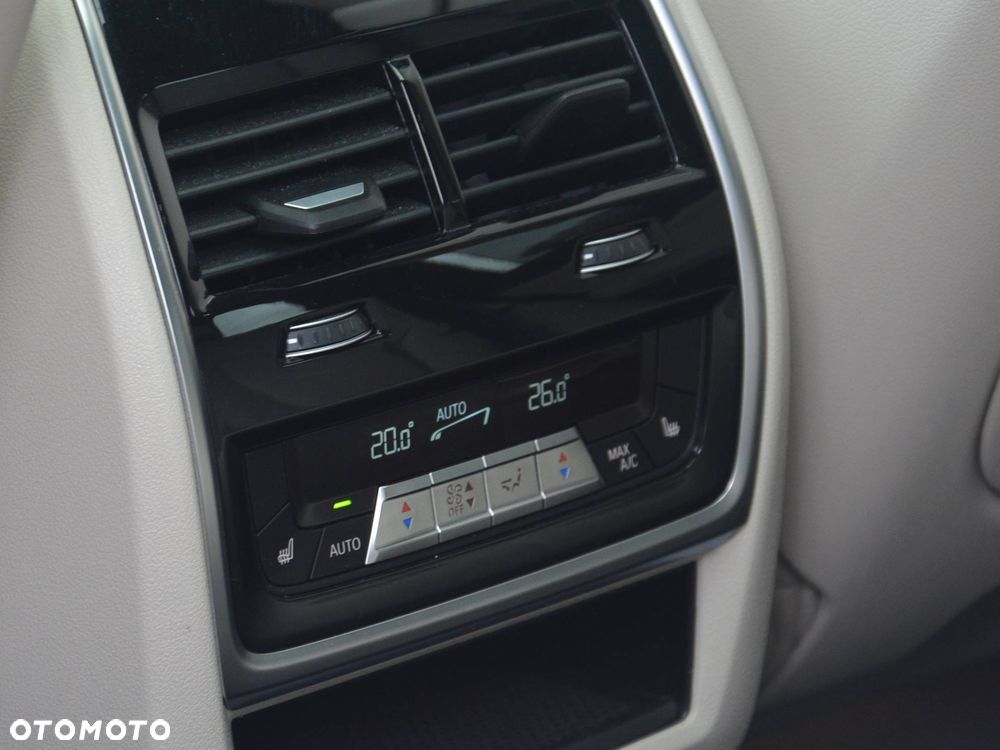 BMW X5 xDrive40d - 15