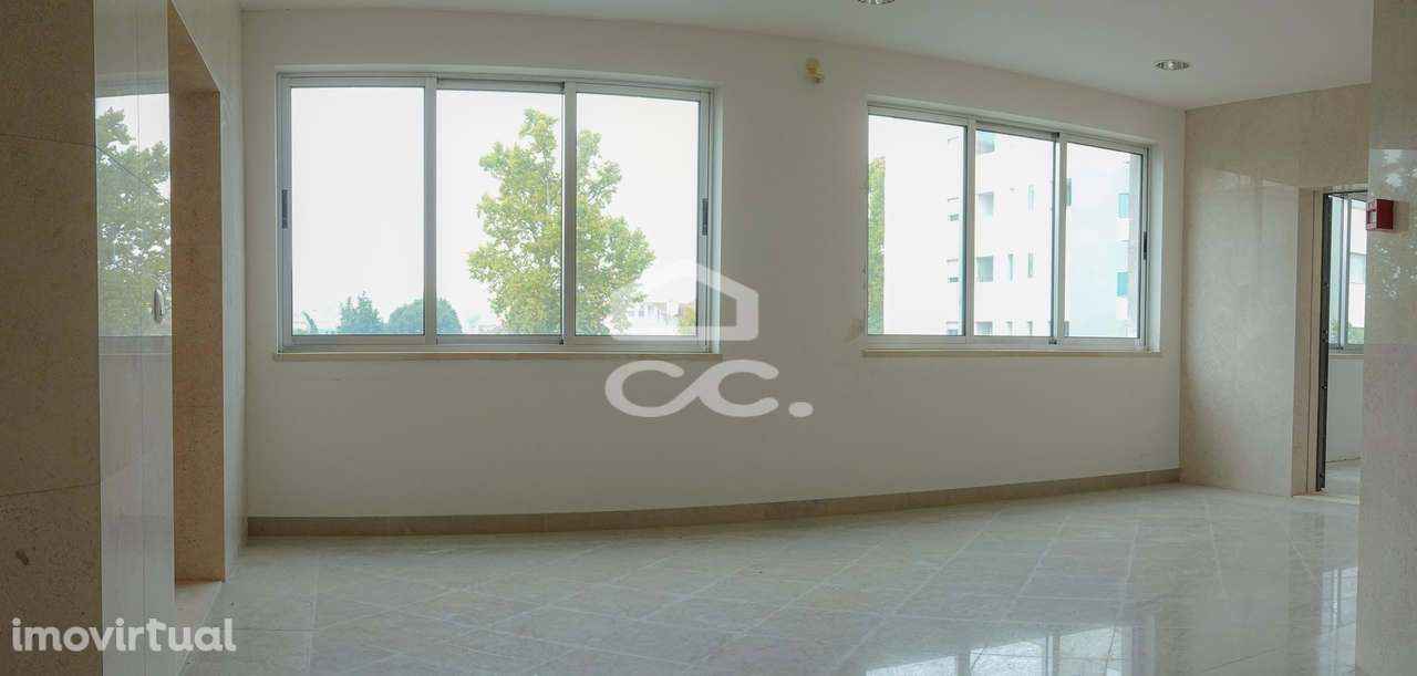 Escritório – Urbanização dos Plátanos, Abrantes. - Grande imagem: 3/16